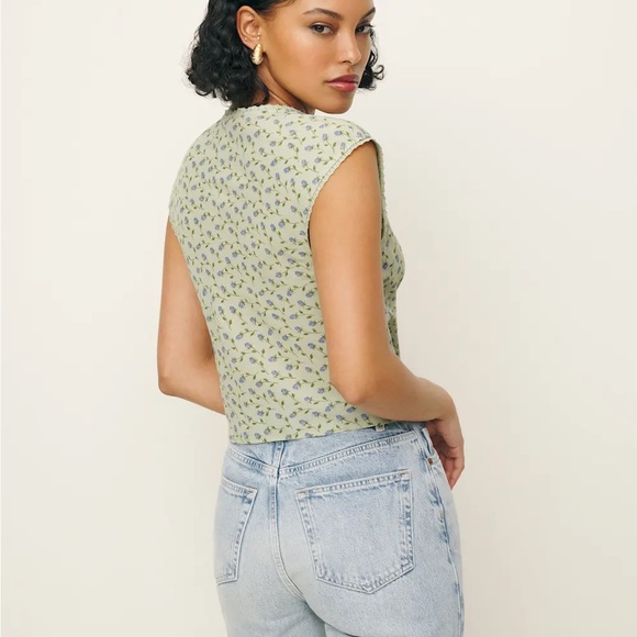 Reformation Cherry Top in Cordelia - Picture 2 of 6